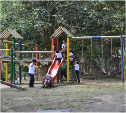 foto de ninos en el parque de FBC